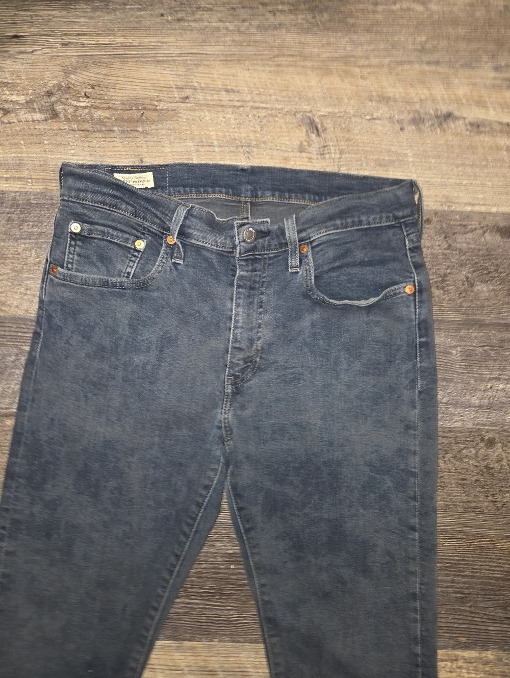 Levi's Premium Men's Distressed Dark Acid Wash Skinny Taper Jeans